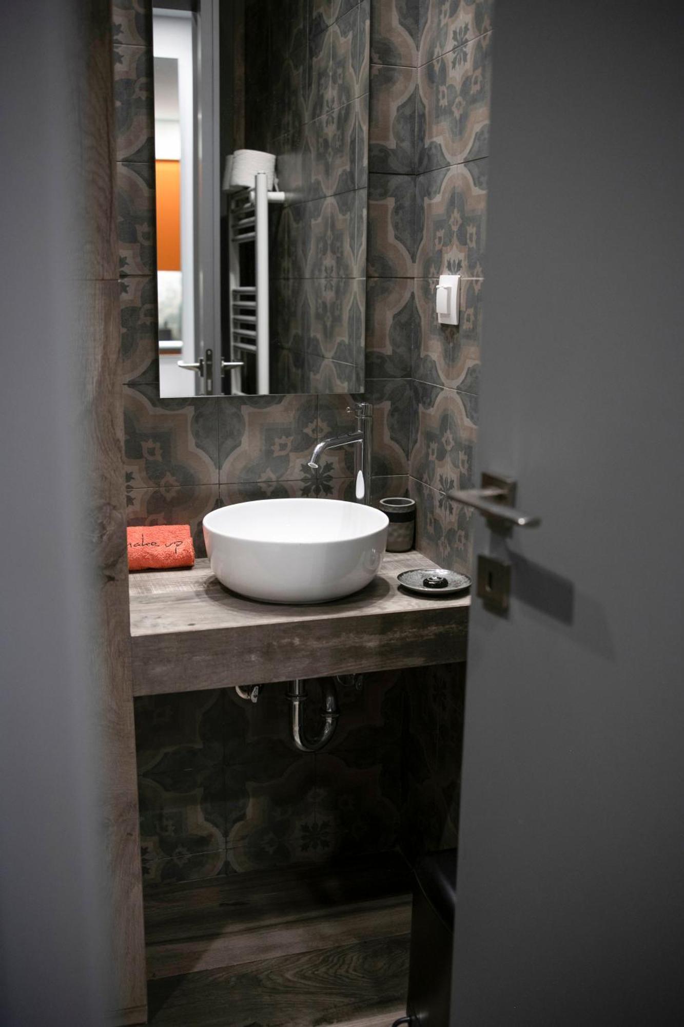 Rooster Suites Athens Ngoại thất bức ảnh