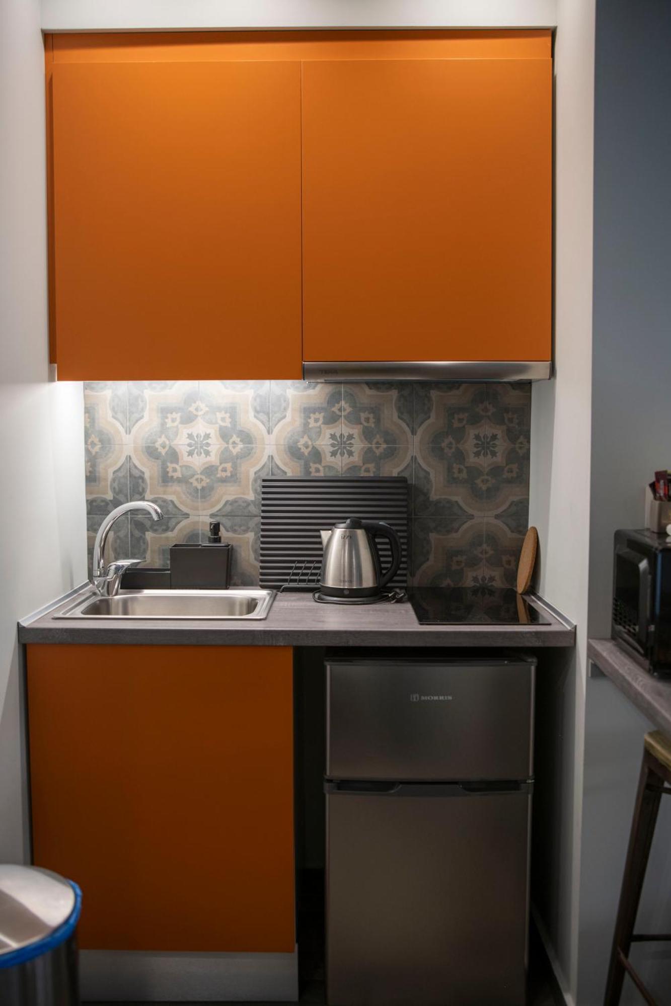 Rooster Suites Athens Ngoại thất bức ảnh